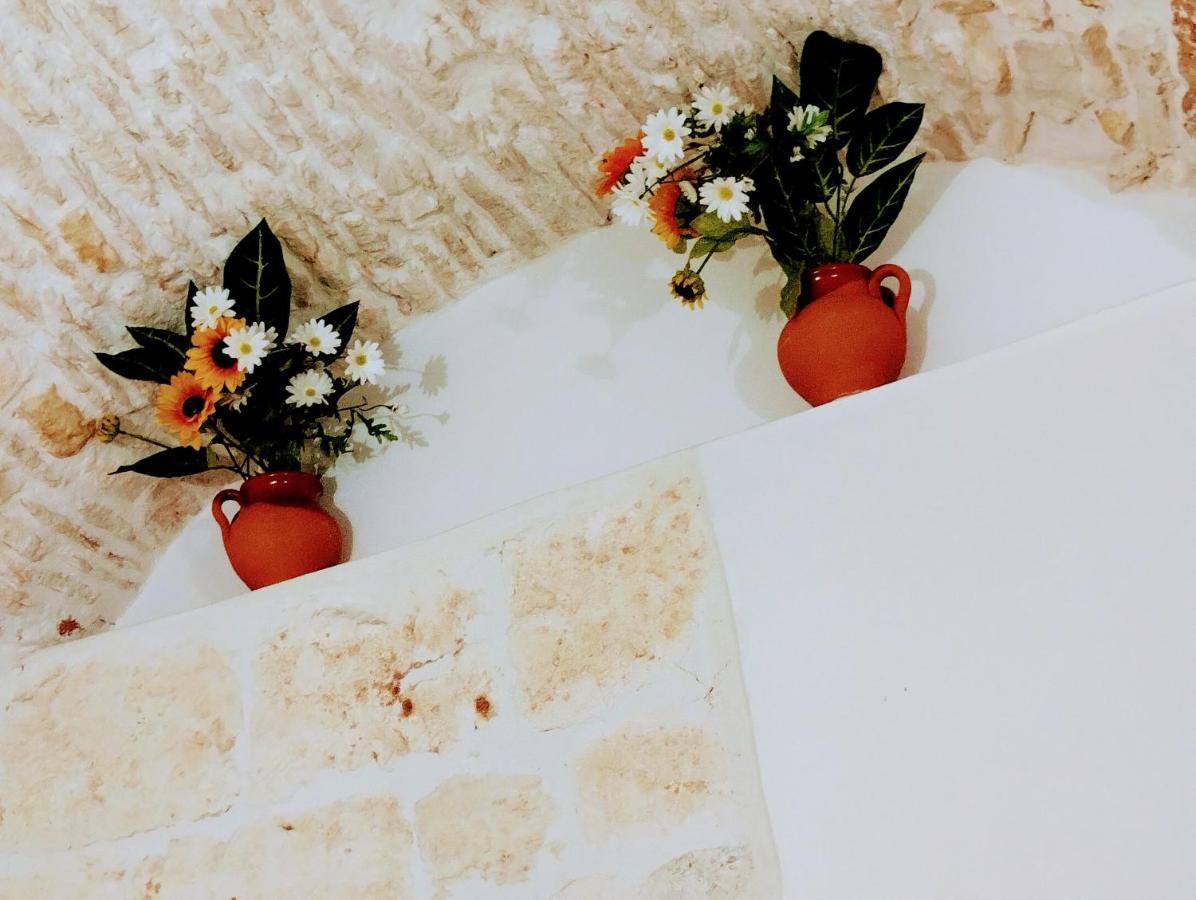 Al Bianco Nido White Stone Apt In Martina Franca Bagian luar foto