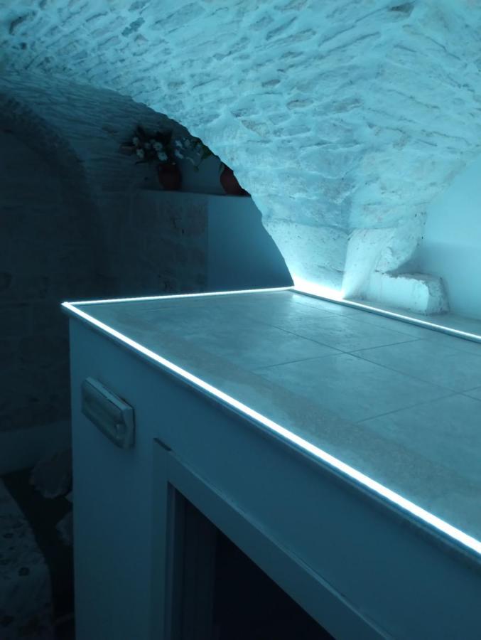 Al Bianco Nido White Stone Apt In Martina Franca Bagian luar foto
