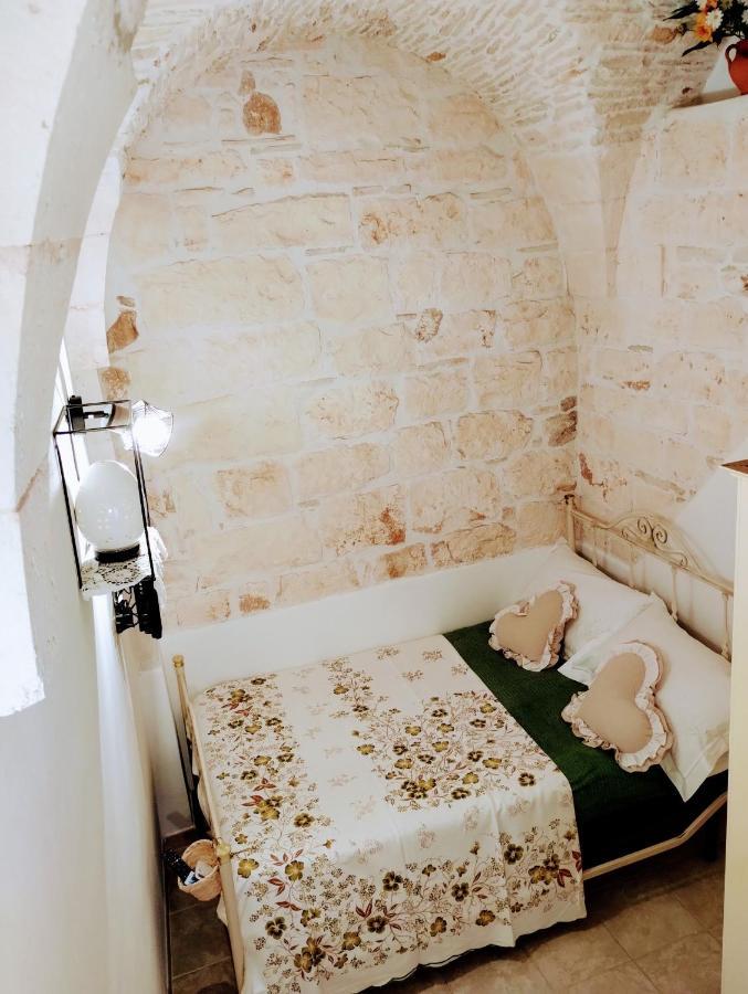 Al Bianco Nido White Stone Apt In Martina Franca Bagian luar foto