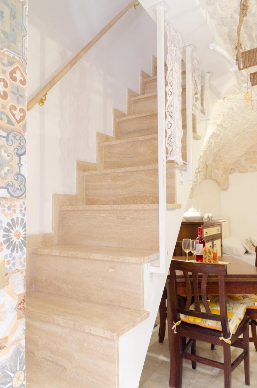 Al Bianco Nido White Stone Apt In Martina Franca Bagian luar foto