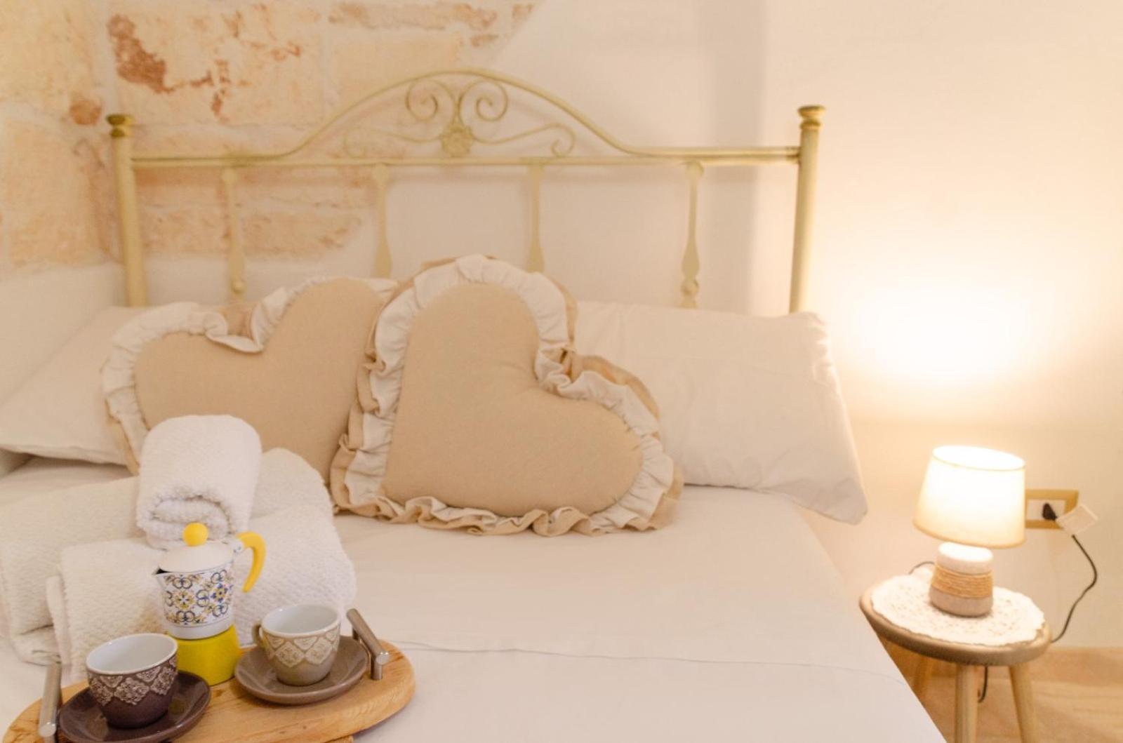 Al Bianco Nido White Stone Apt In Martina Franca Bagian luar foto
