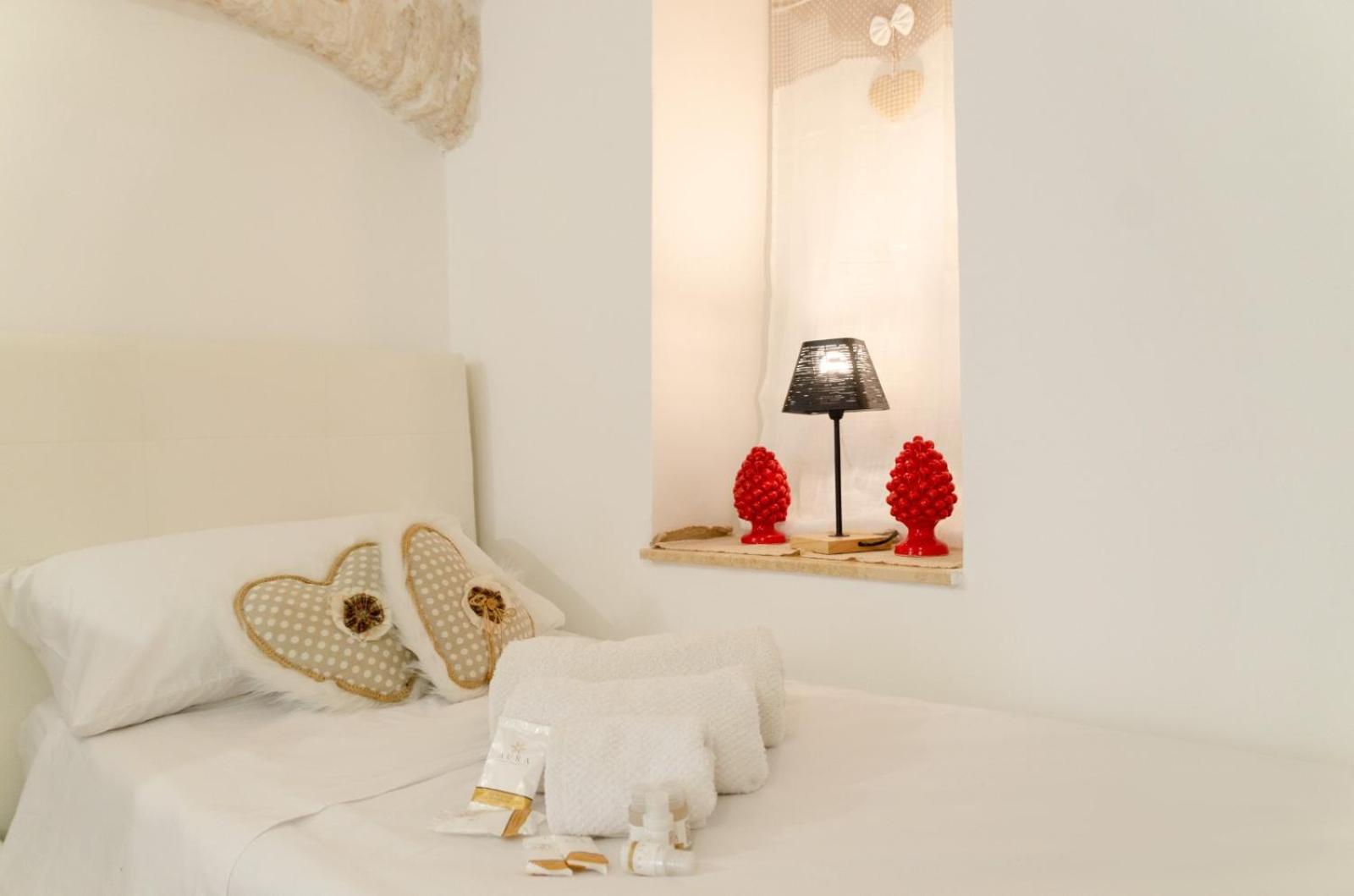Al Bianco Nido White Stone Apt In Martina Franca Bagian luar foto